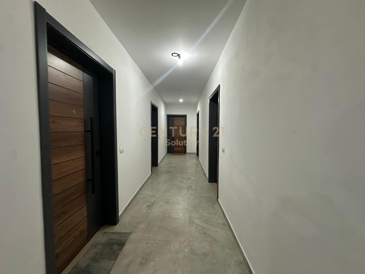 APARTAMENT 1+1 PER SHITJE NE GOLEM !