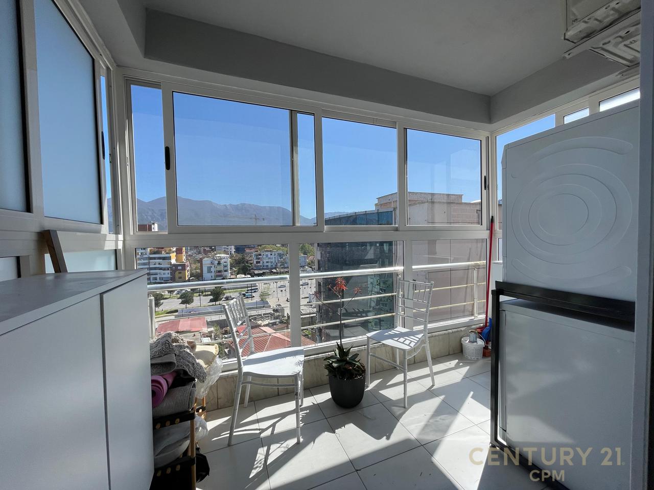 1+1 APARTMENT FOR RENT NEAR THE TRAIN STATION!