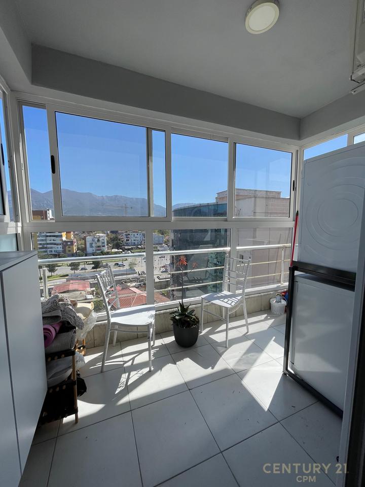 1+1 APARTMENT FOR RENT NEAR THE TRAIN STATION!