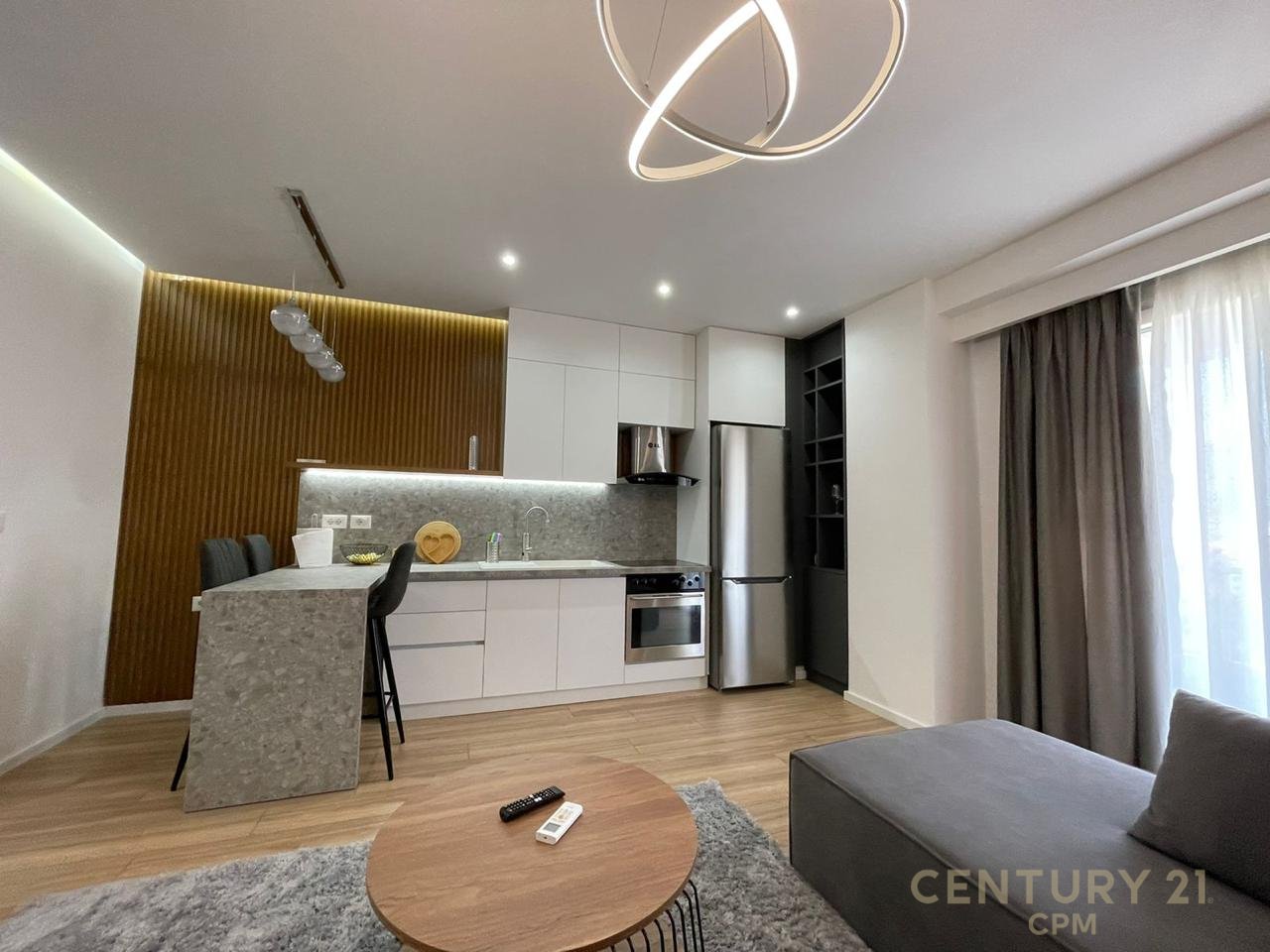 1+1 APARTMENT FOR RENT NEAR THE TRAIN STATION!