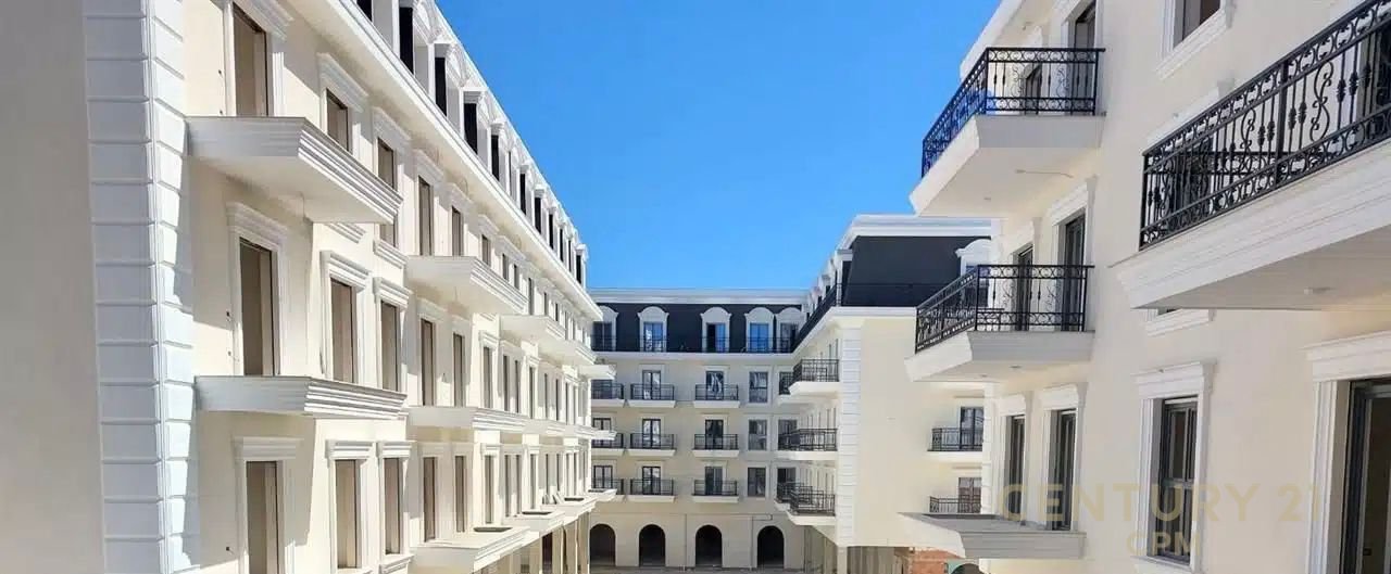 SINGLE RESIDENCE "PORTA E RE" GARSONIERE FOR SALE