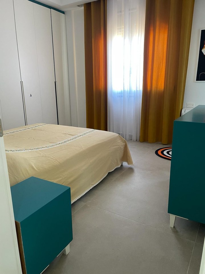 APARTAMENT 2+1+2 PER QIRA,NE BULEVARDIN VLORE-SKELE(E disponueshme nga 1 Qershori 2026)