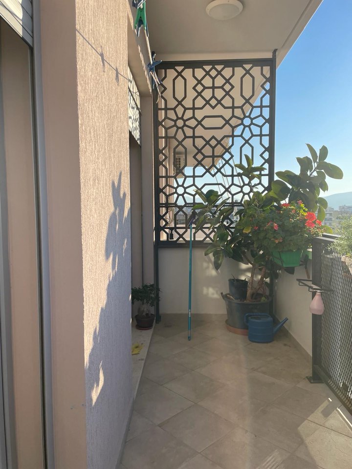 APARTAMENT 2+1+2 PER QIRA,NE BULEVARDIN VLORE-SKELE(E disponueshme nga 1 Qershori 2026)