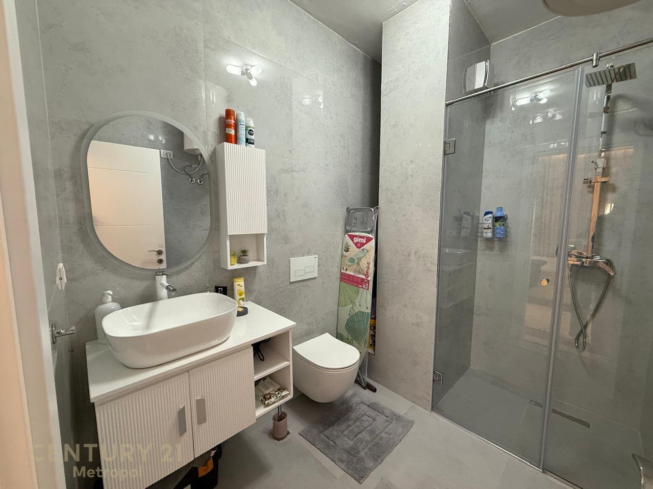 IN AFFITTO APPARTAMENTO MODERNO 2+1+2, VICINO AL CLAN!