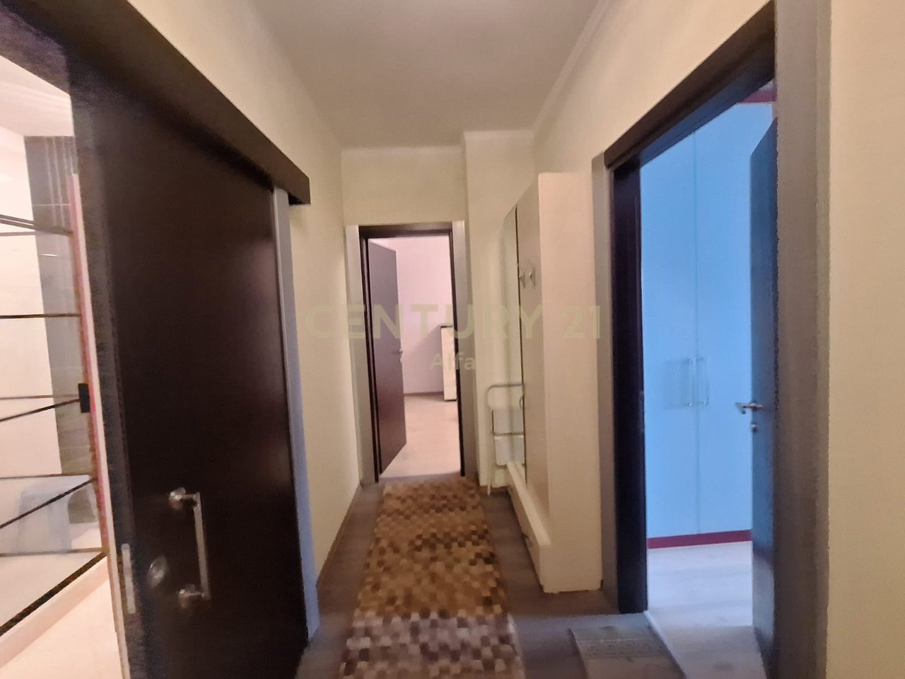 Appartamento 2+1 in affitto in via Barrikadave (di fronte alla scuola “Sami Frashëri”)