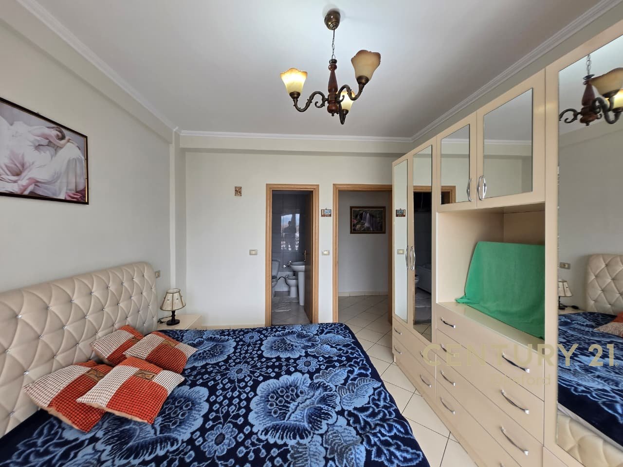 Appartamento 2+1+2 Bagni e 2 Balconi in Affitto ad Astir!