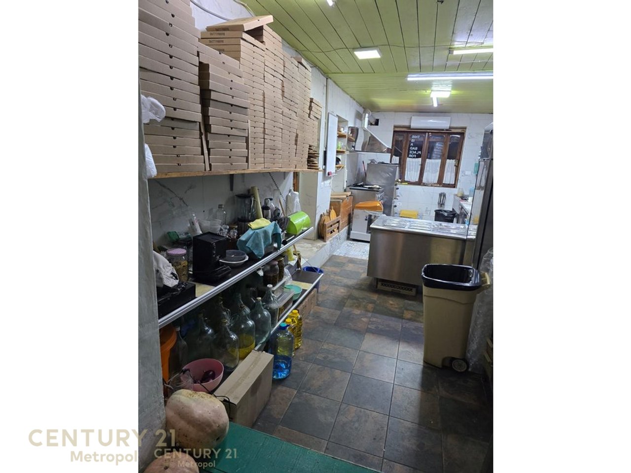 Bar / Restorant per qira në Vasil Shanto!