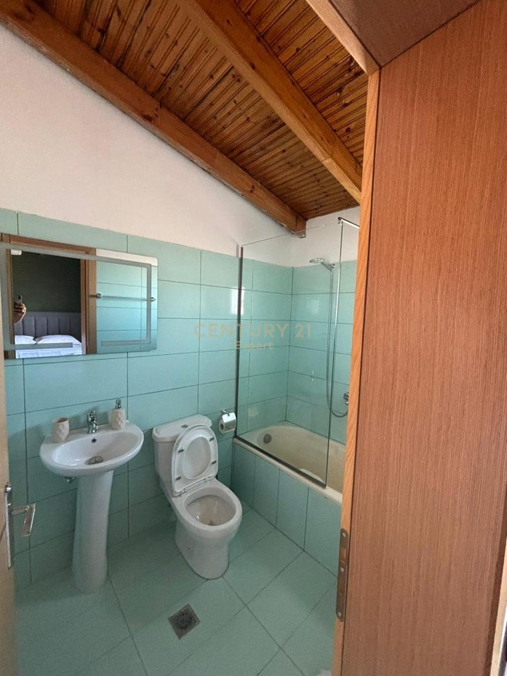 APPARTAMENTO 3+1+3 IN VENDITA A SARANDA