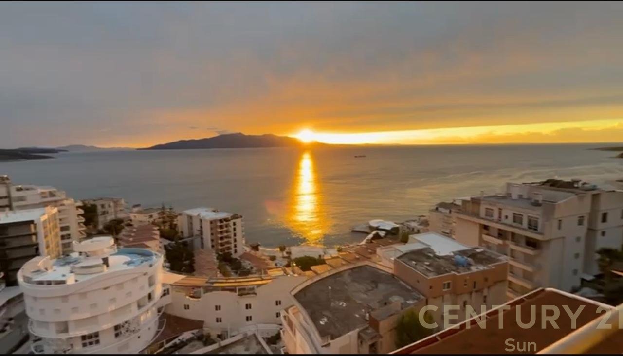 Penthouse 2+1+ verande per shitje ne Sarande