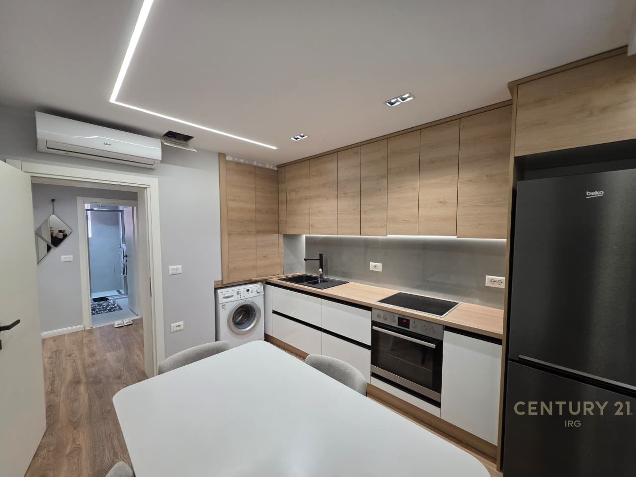 Apartament Premium per qira ish Bllok!