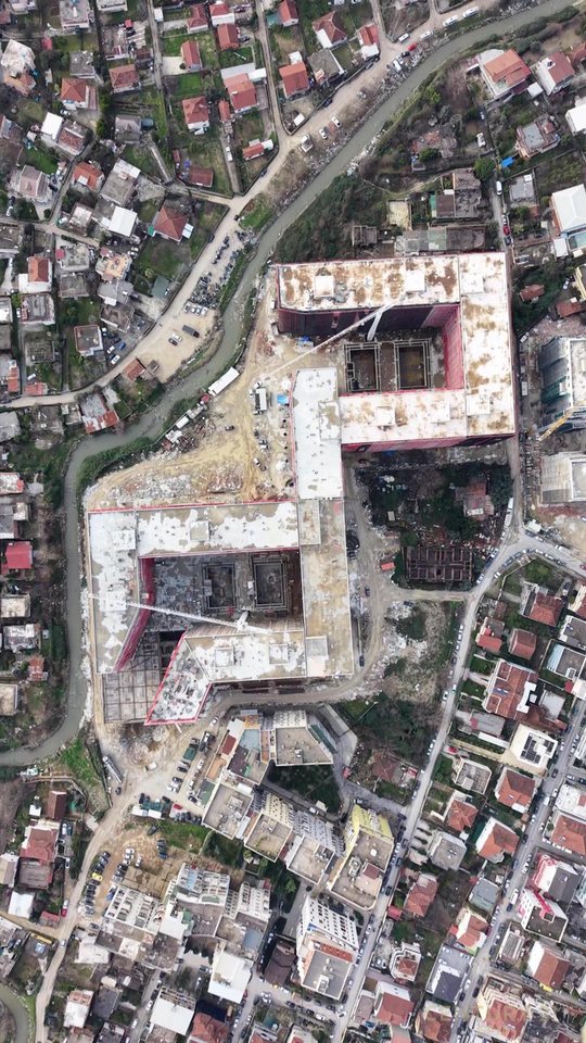 UNITÀ COMMERCIALE RESIDENZA RIVERSIDE PIANO TERRA 0!