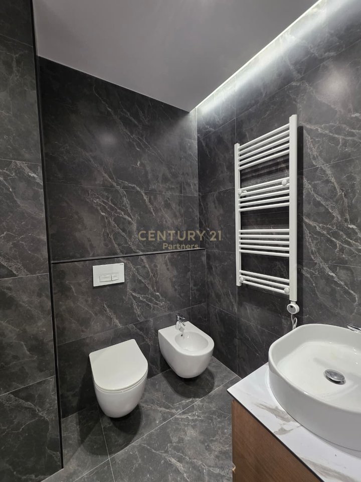 SHITET APARTAMENT 2+1 PREMIUM TEK RELUX RESIDENCE, SHKOZË