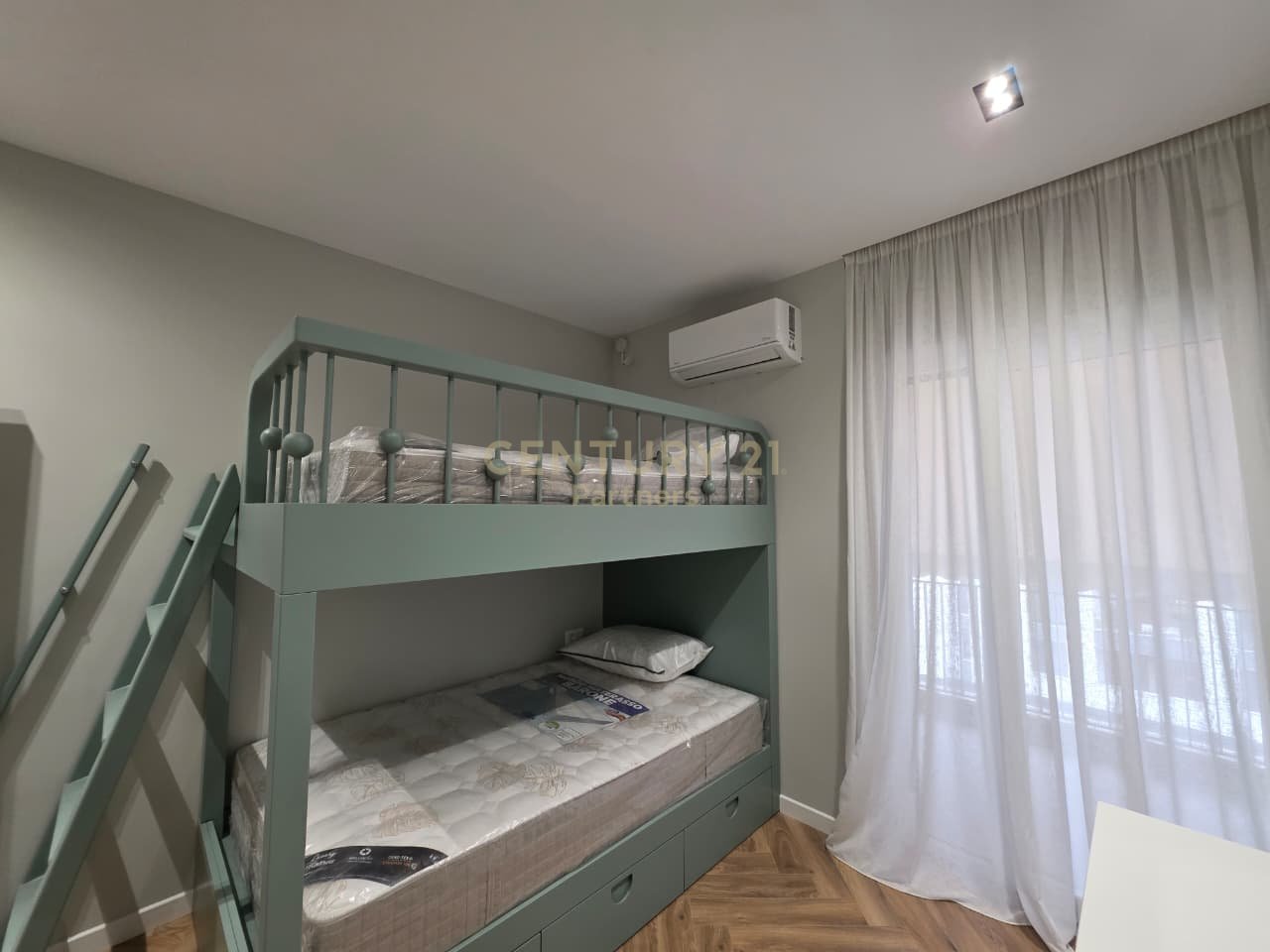 SHITET APARTAMENT 2+1 PREMIUM TEK RELUX RESIDENCE, SHKOZË