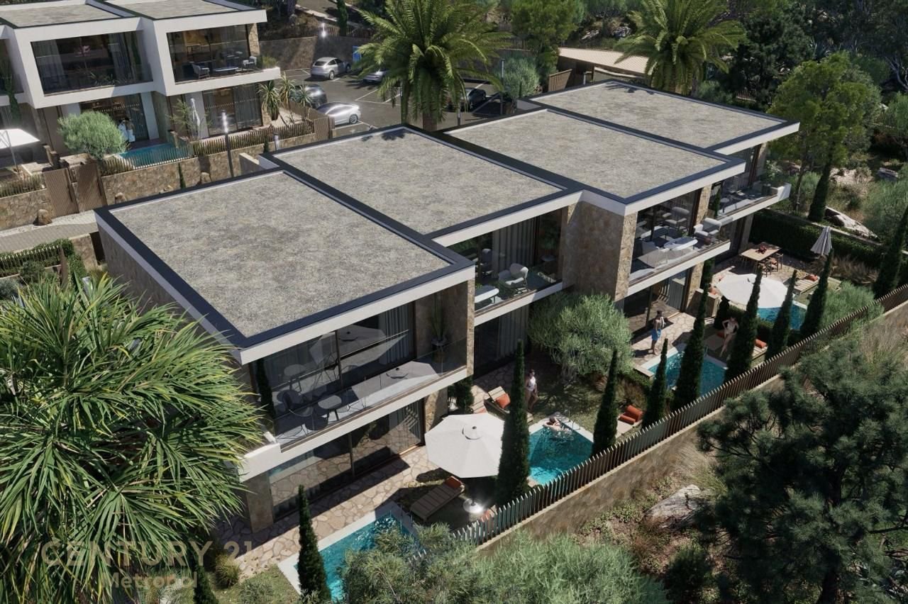 SHITET VILE ME PISHINE NE DHERMI !