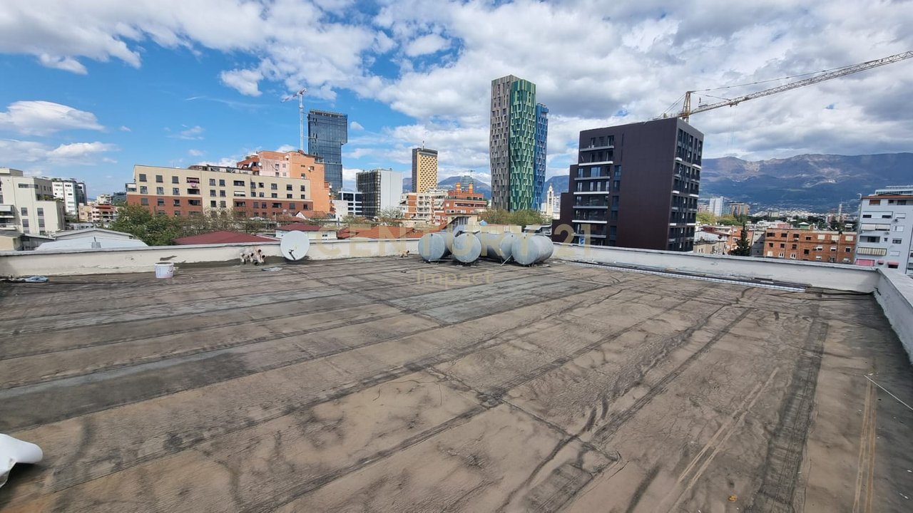 Hotel në Shitje në Myslym Shyri, Tiranë - 527.5m nga SHESHI SKENDERBEJ !