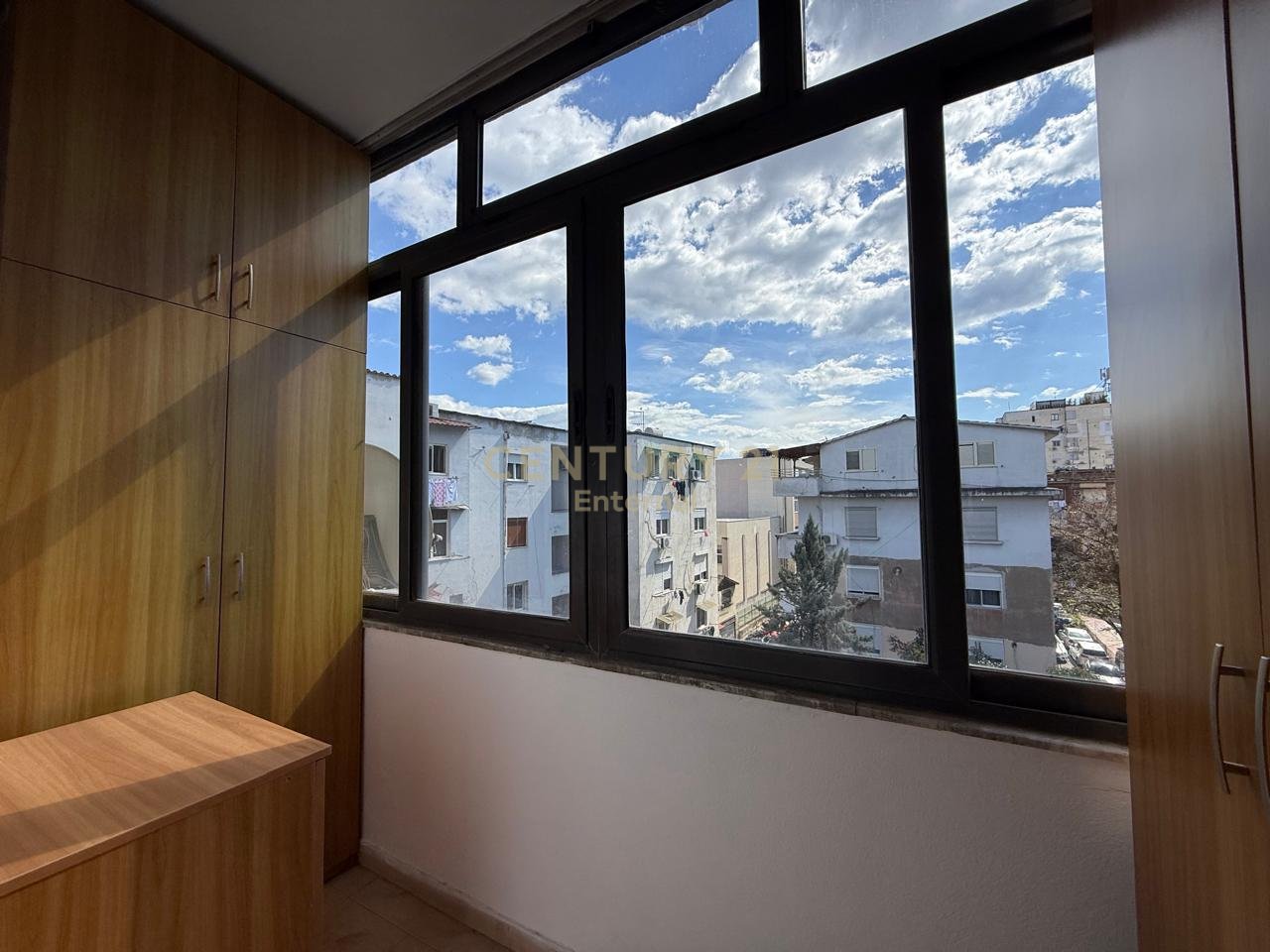 Apartament 2+1+2 Për Shitje në Rrugën Mine Peza, Tiranë – 250,000€