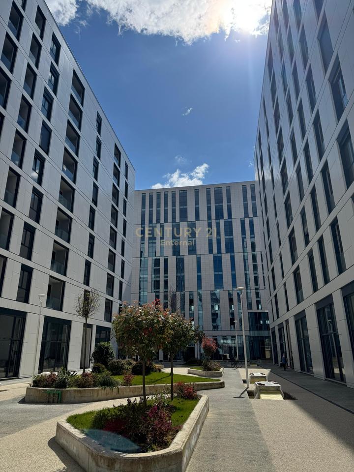 Apartament 2+1+2+Post Parkimi në shitje Akses Tirana