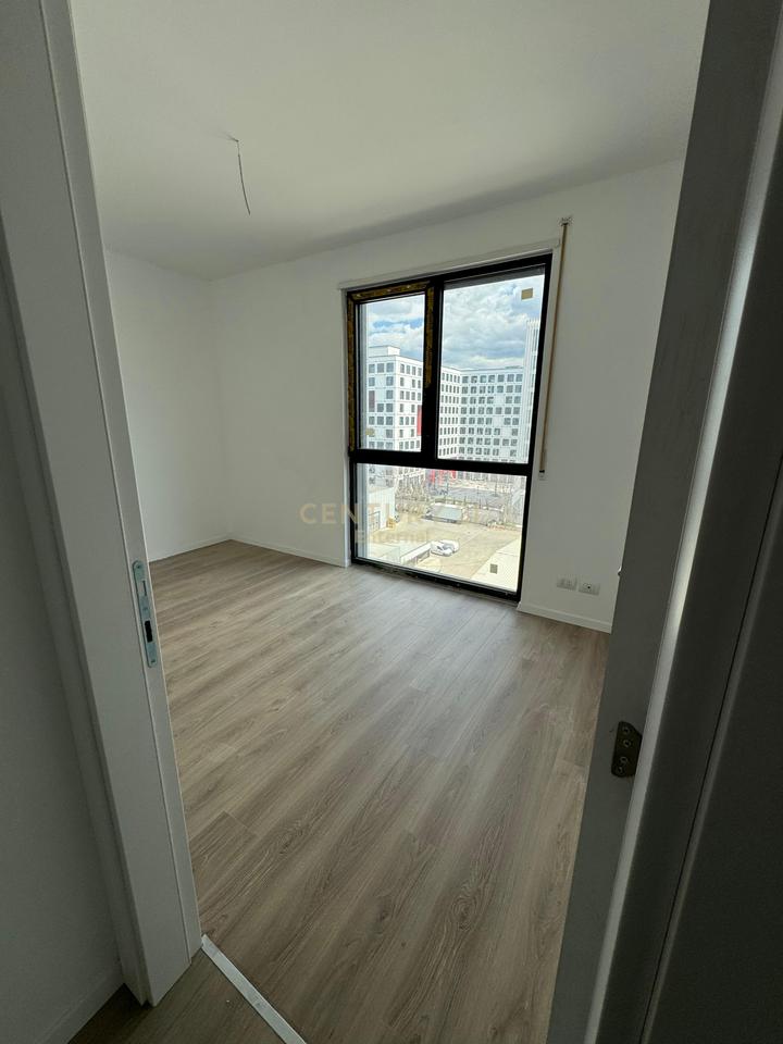 Apartament 2+1+2+Post Parkimi në shitje Akses Tirana