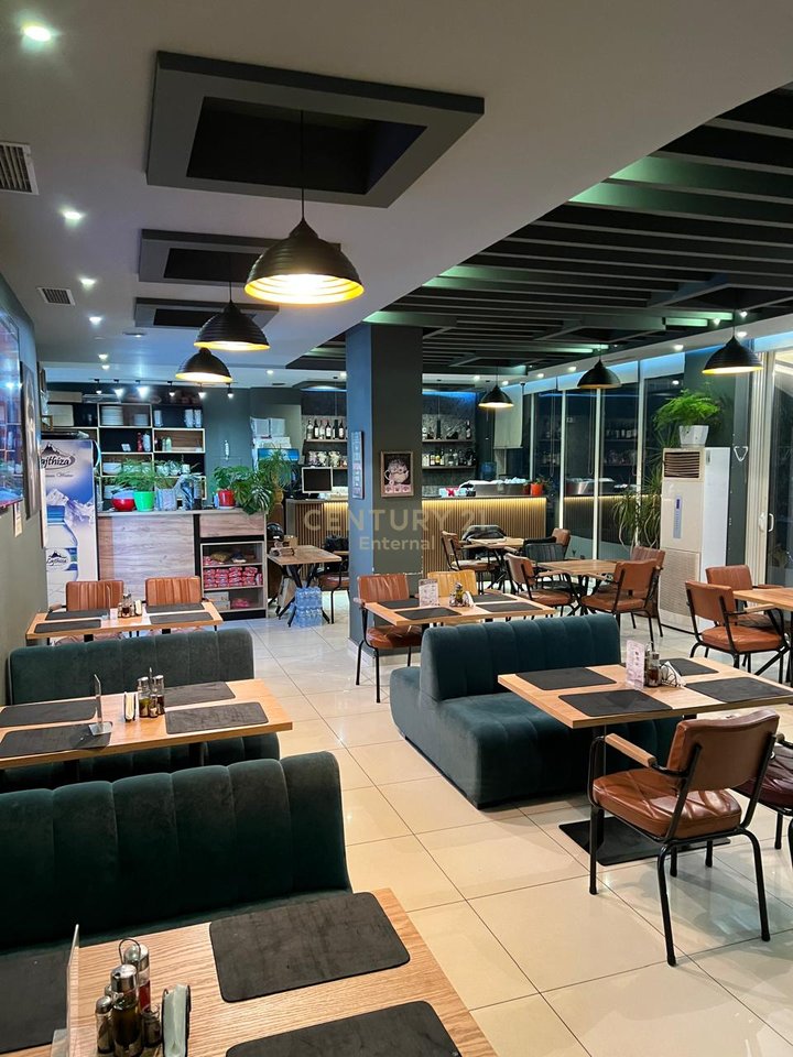 Fresku - JEPET ME QERA Bar/Restaurant 155m2 tek rruga "Muhamet Deliu"