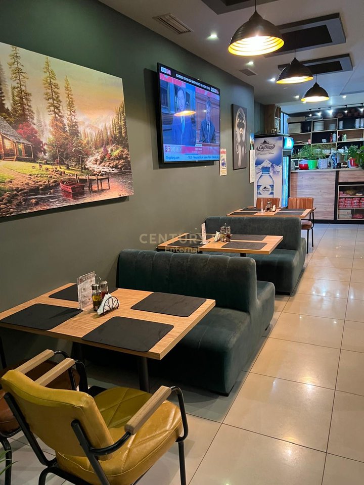 Fresku - JEPET ME QERA Bar/Restaurant 155m2 tek rruga "Muhamet Deliu"
