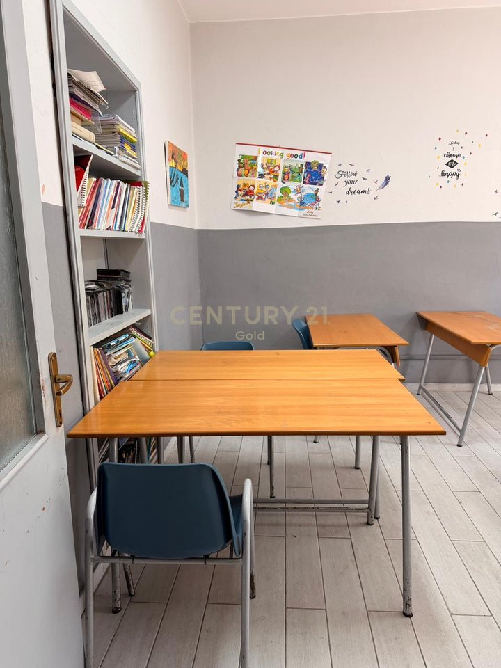 Appartamento 3+1 in affitto nella zona più ricercata di Tirana. Ish Blloku, vicino a Piazza Willson.