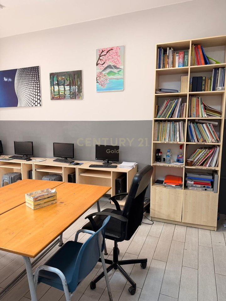 Appartamento 3+1 in affitto nella zona più ricercata di Tirana. Ish Blloku, vicino a Piazza Willson.