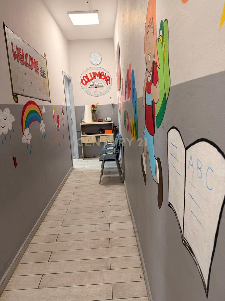 Appartamento 3+1 in affitto nella zona più ricercata di Tirana. Ish Blloku, vicino a Piazza Willson.