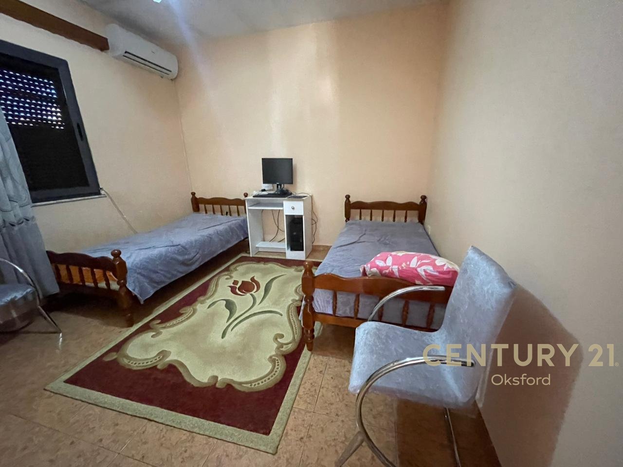 CASA IN AFFITTO (Appartamento 2+1 con Veranda in Affitto – Shkozë)