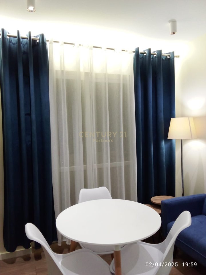 APARTAMENT 1+1 ME QIRA NE RRUGEN MINE PEZA