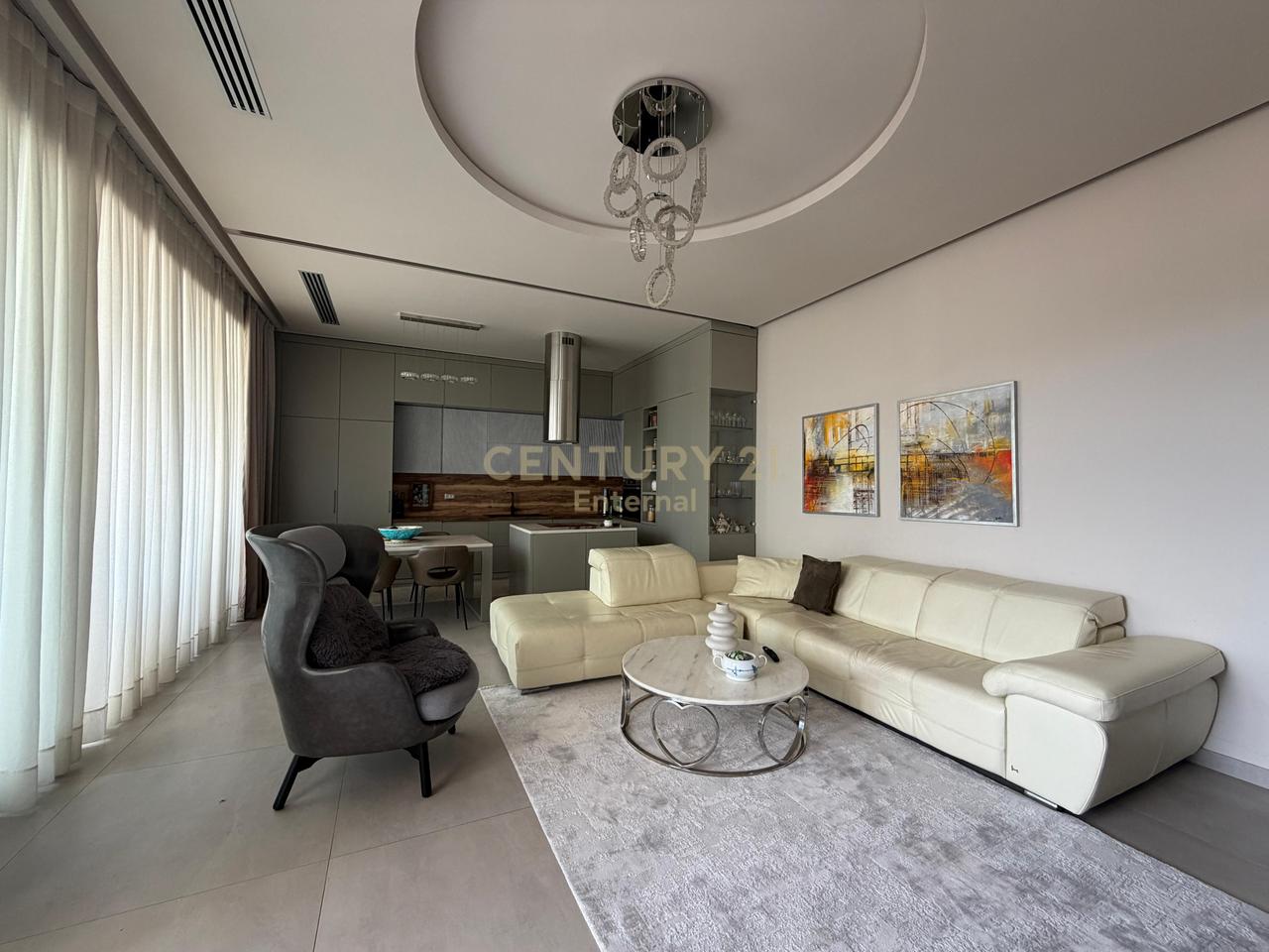 Apartament 3+1+ Parkim per Shitje te Golden Park 3