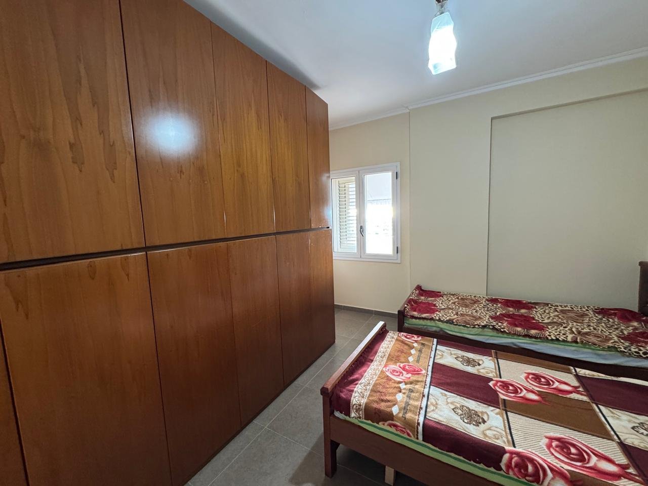 SHITET APARTAMENT 3+2+1+VERANDE NE RRUGEN "HASAN KUSHTA",VLORE( 1300 euro/m2)!