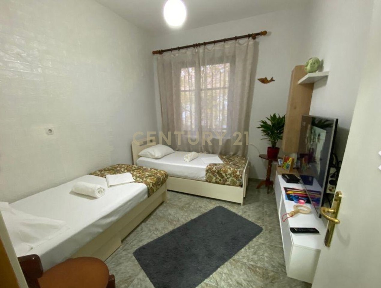 Apartament 2+1 Me Qira tek Stadiumi Dinamo, Tiranë !