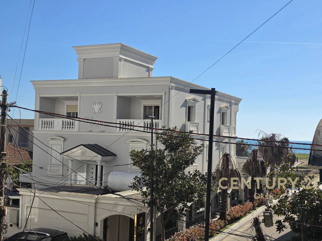 SHITET 1+1 TE PLAZH ILIRIA, TE FLORIDA