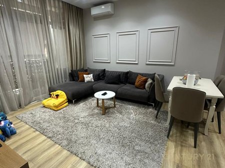 Apartament 2+1+2 Për Shitje pranë Square 21, Tiranë!