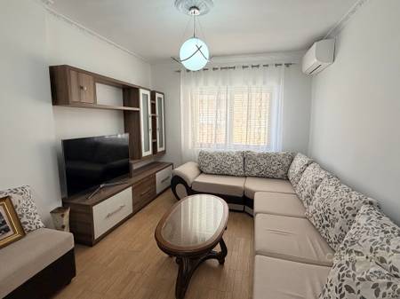 FOR RENT 4+1+2 ON MINE PEZA STREET!