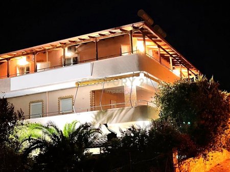 HOTEL NE SHITJE NE KSAIL!!