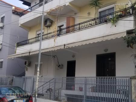 SHITET Kati 1 i nje vile 4+1 ne selite