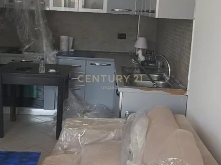 Apartment 1+1 For Rent in Yzberish, Tirana - 400€!