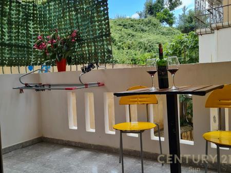 2 Apartament 1+1 Për Shitje në Vlorë