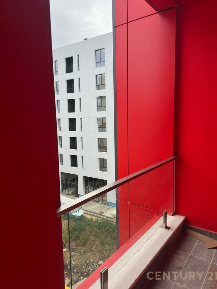 FOR RENT 1+1 APARTMENT SUITABLE FOR OFFICE.