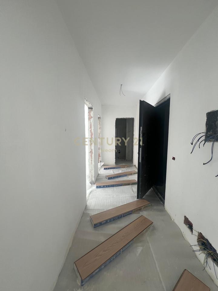 2+1 APARTMENT FOR SALE IN RINGSIDE RESIDENCES, NEAR THE NEW BOULEVARD IN PASKUKAN