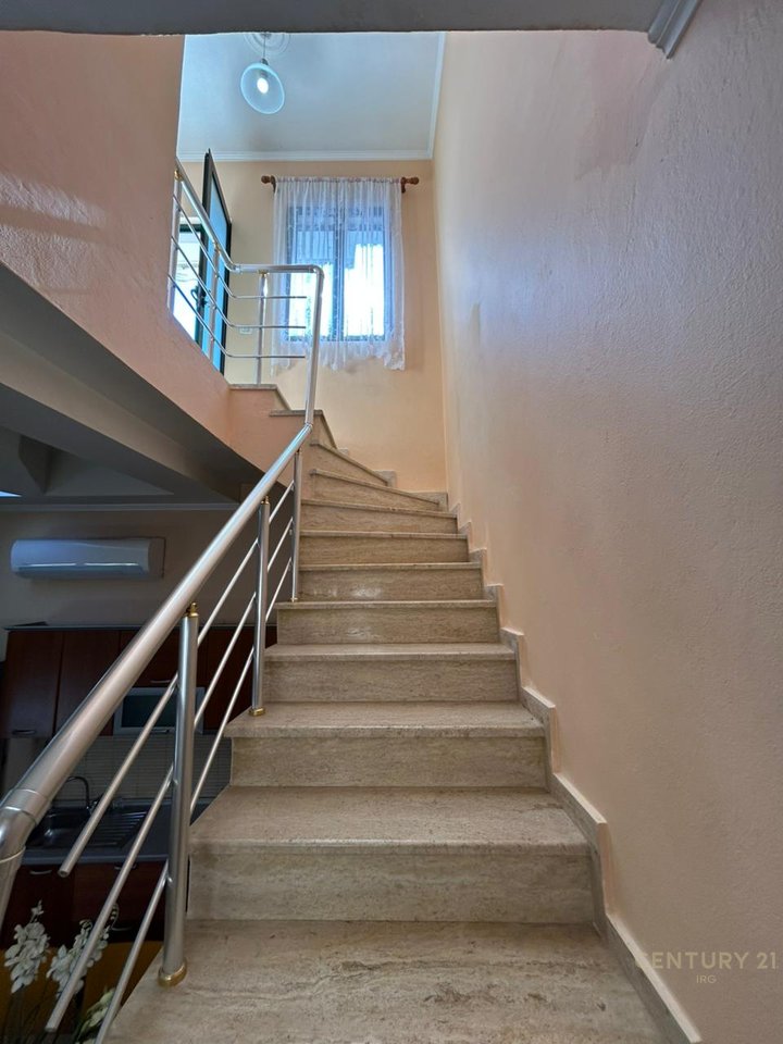 VILE ME QERA NE SAUK.