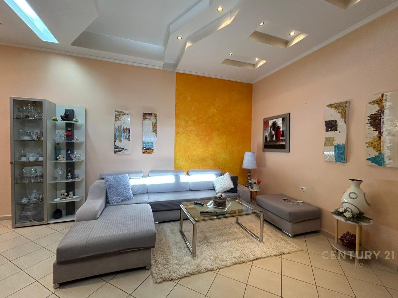 VILE ME QERA NE SAUK.