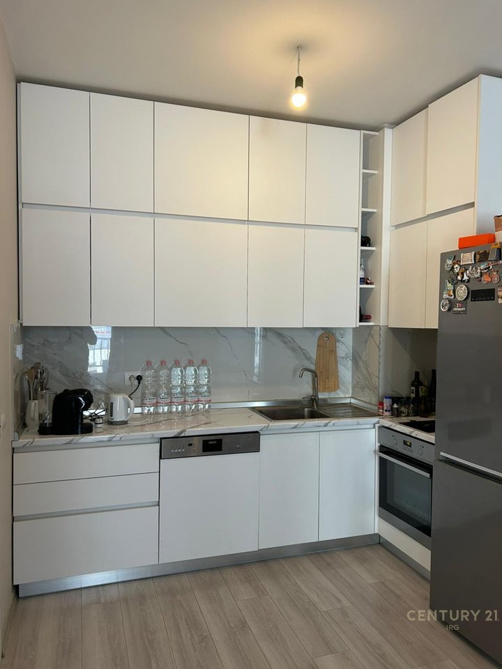 APARTMENT 1+1 WITH PARKING SPACE.