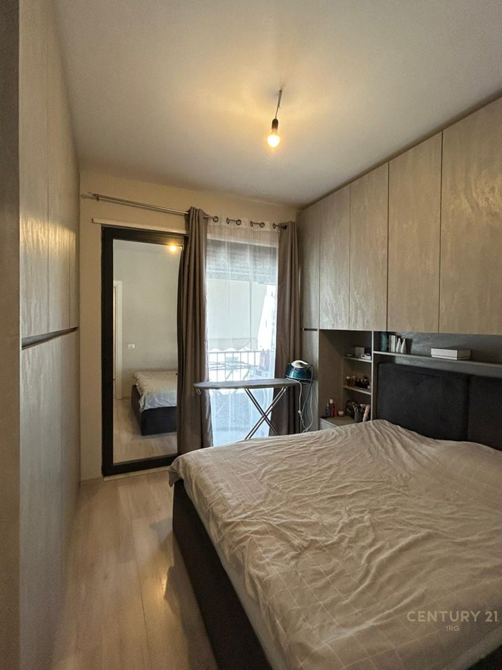 APARTMENT 1+1 WITH PARKING SPACE.