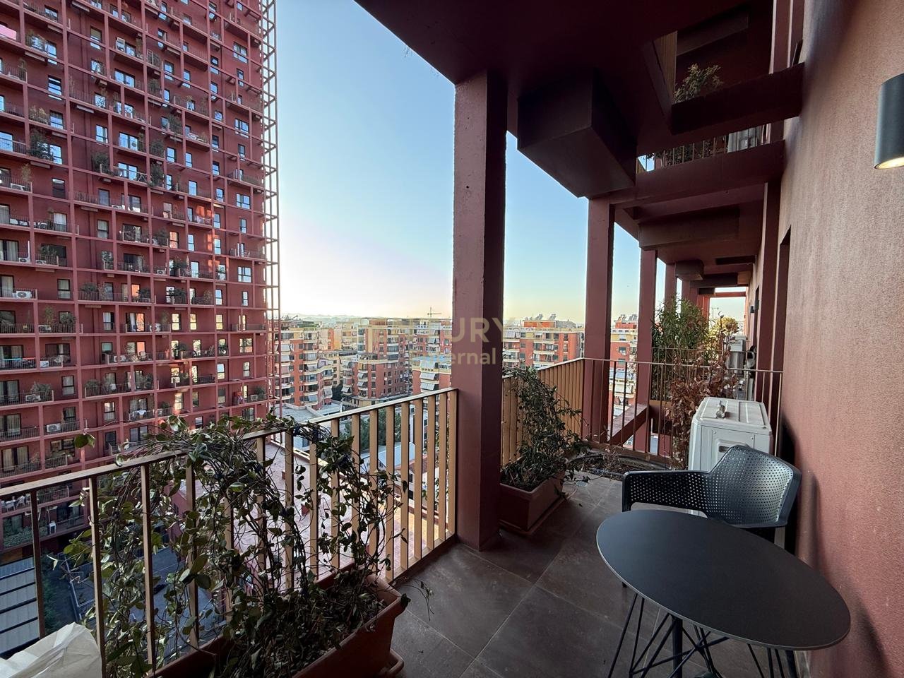 Apartament 2+1+2 Për Shitje Te Garden Building