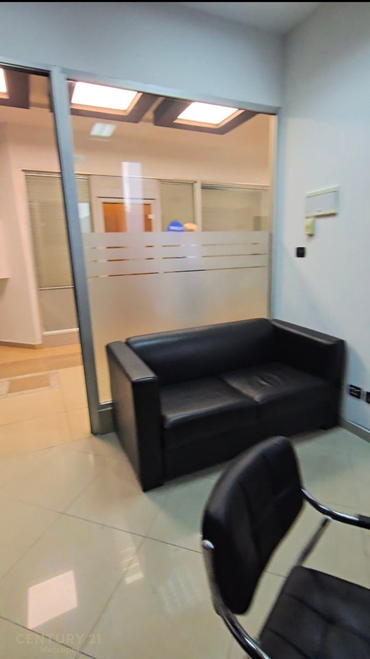 Office for rent at the Twin Towers!