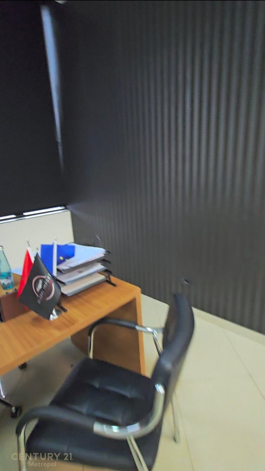 Office for rent at the Twin Towers!