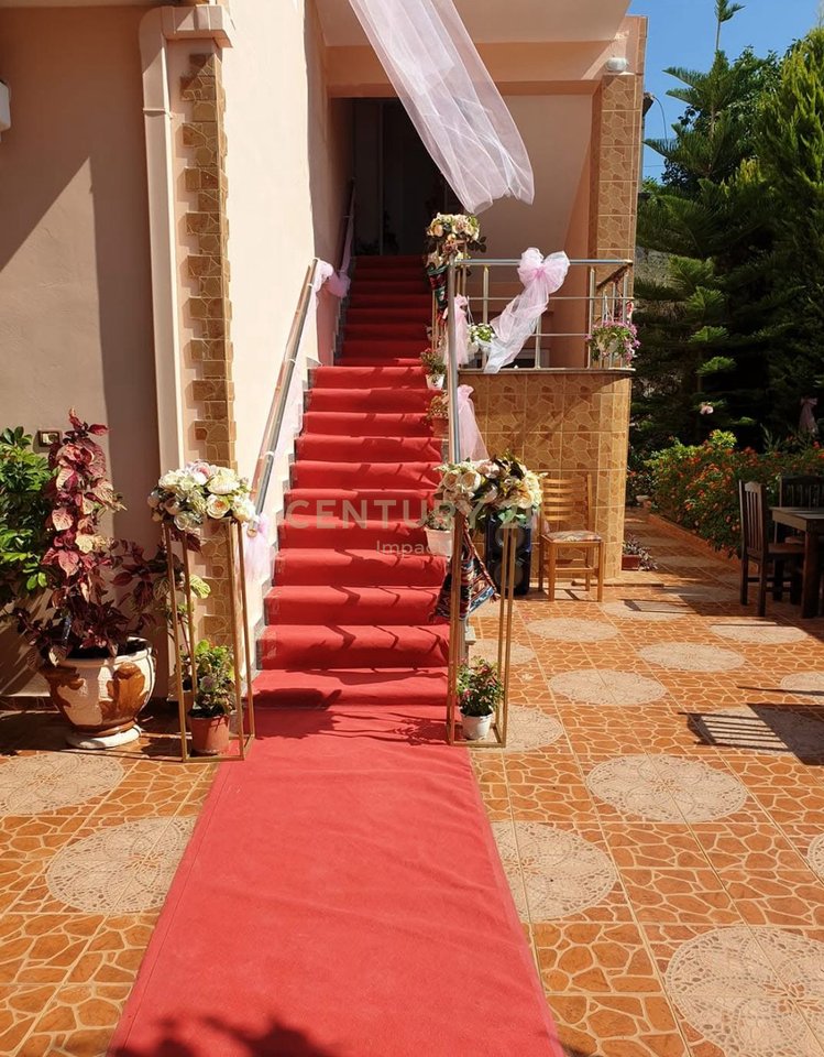 HOTEL NE SHITJE NE KSAIL!!