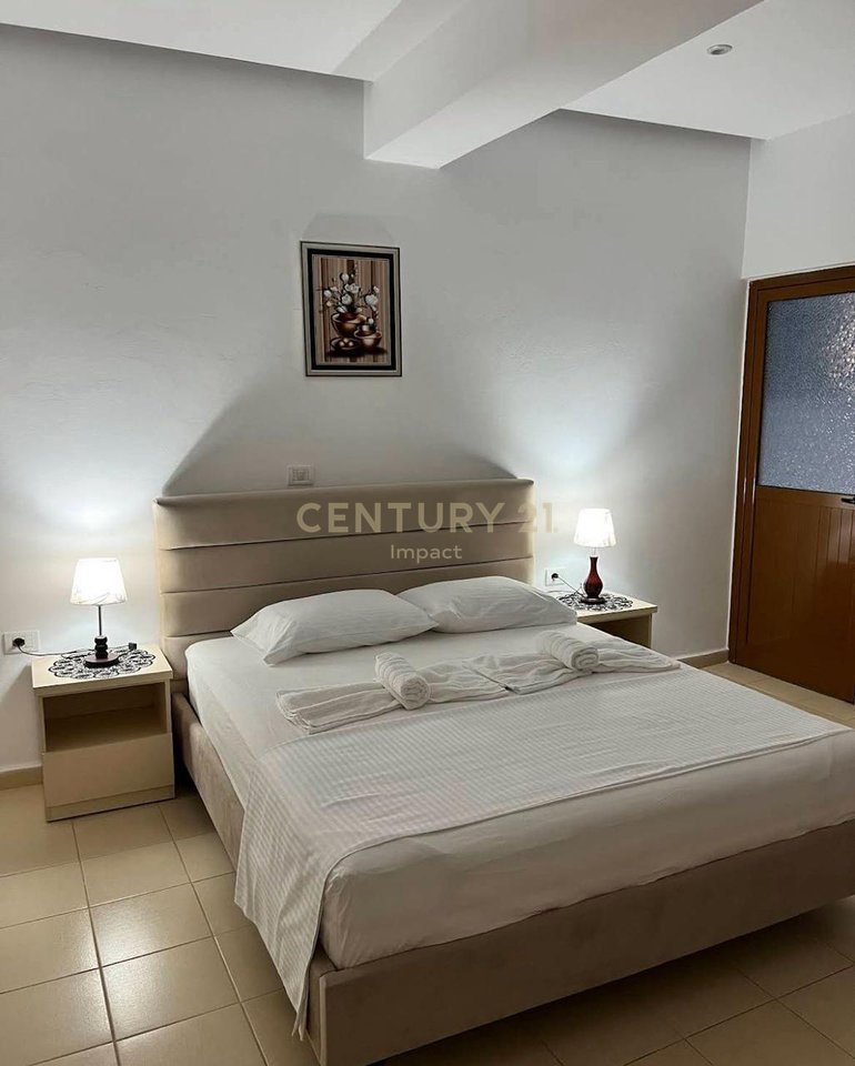 HOTEL NE SHITJE NE KSAIL!!